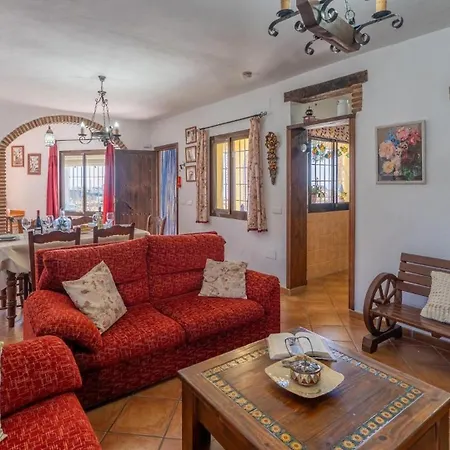 Mit Privatpool Fuer 6 Personen Ca 140 Qm In Nerja, Andalusien Costa Del Sol Feriehus