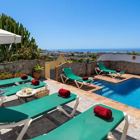 Mit Privatpool Fuer 6 Personen Ca 140 Qm In Nerja, Andalusien Costa Del Sol